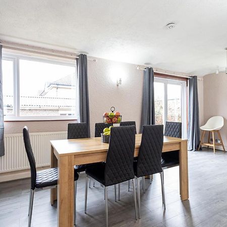 M9 Guest House マンチェスター エクステリア 写真
